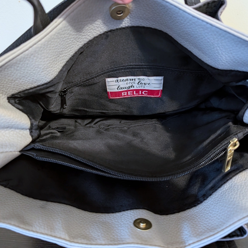 š“ CLEARANCE Relic Bailey double shoulder bag - Picture 4 of 4